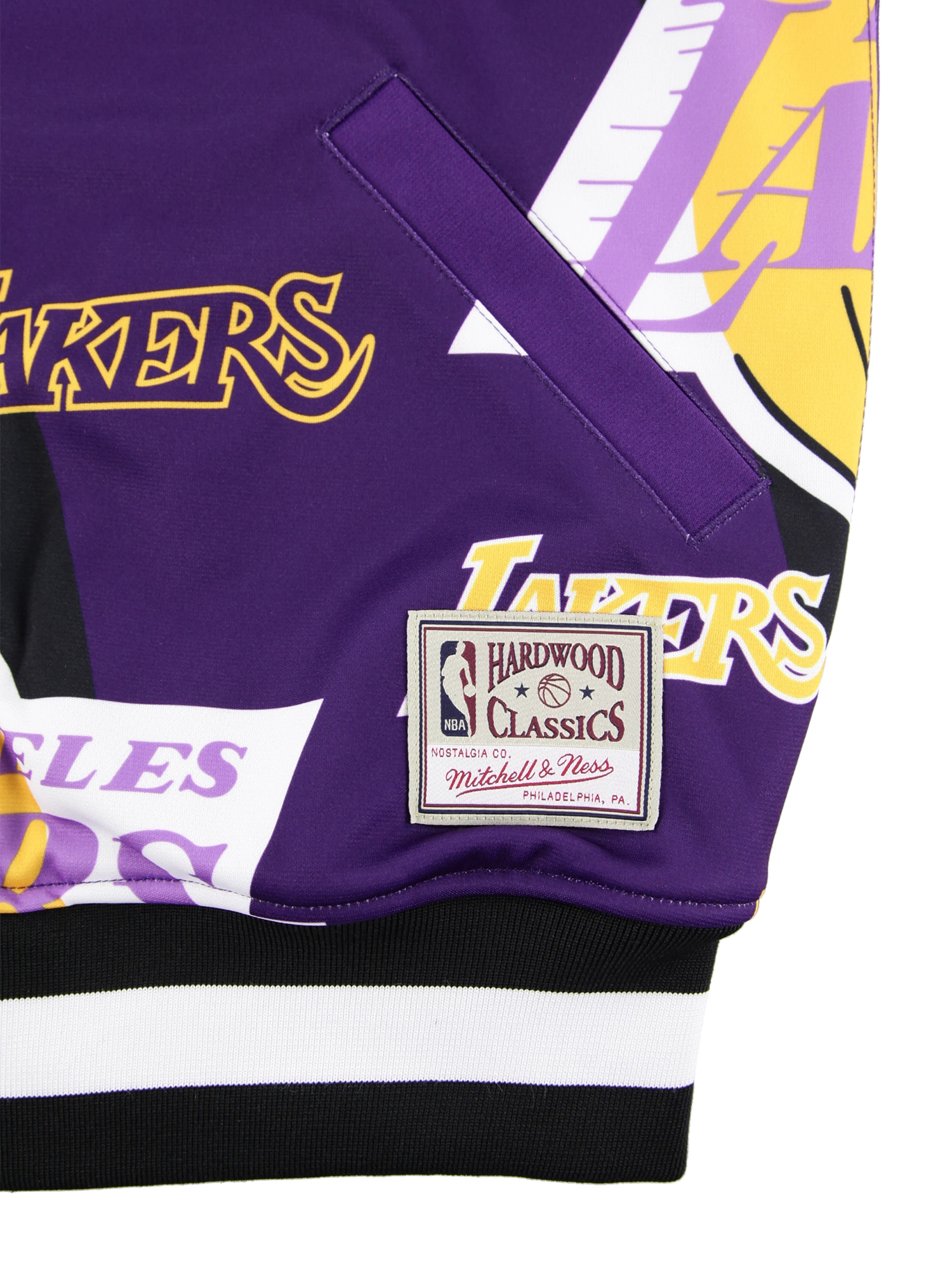 Mitchell&Ness（ミッチェルアンドネス）｜レイカーズ トラックジャケット NBA TRACK JACKET LAKERS  アイテム詳細｜Mitchell & Ness（ミッチェルアンドネス）公式オンラインストア